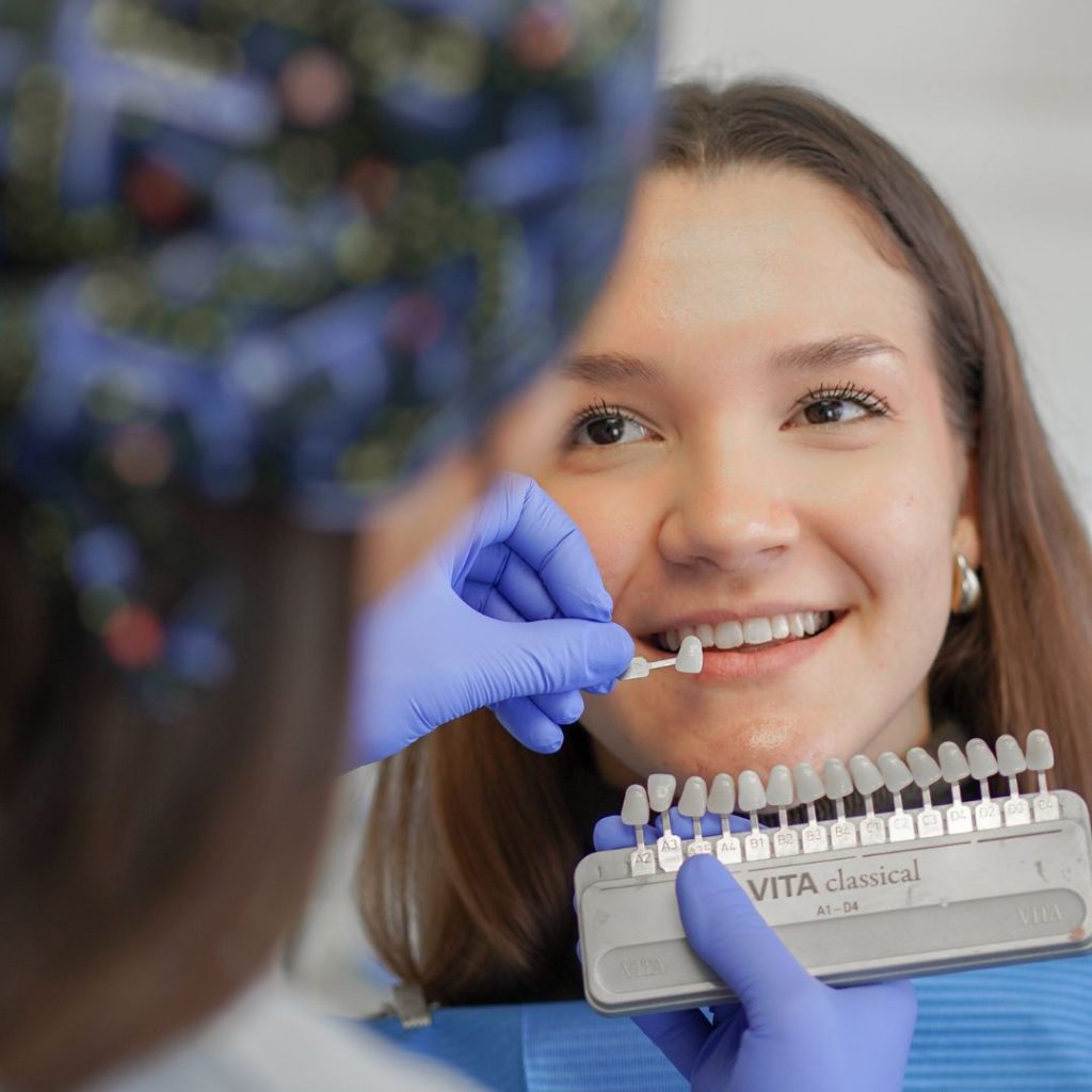 Home 23 FACCETTE - faccette dentali a Milano